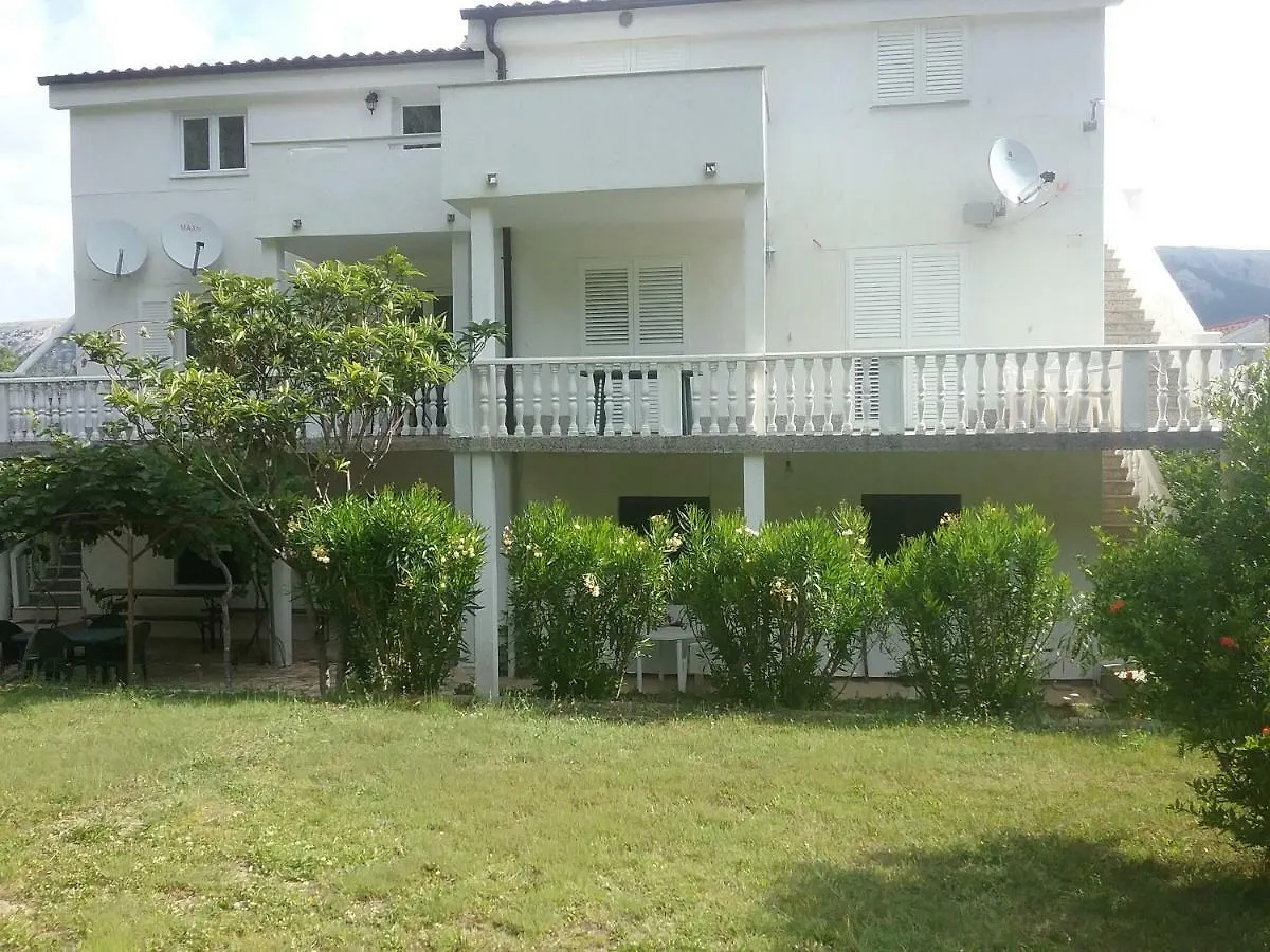 Apartman Put Baška Croácia